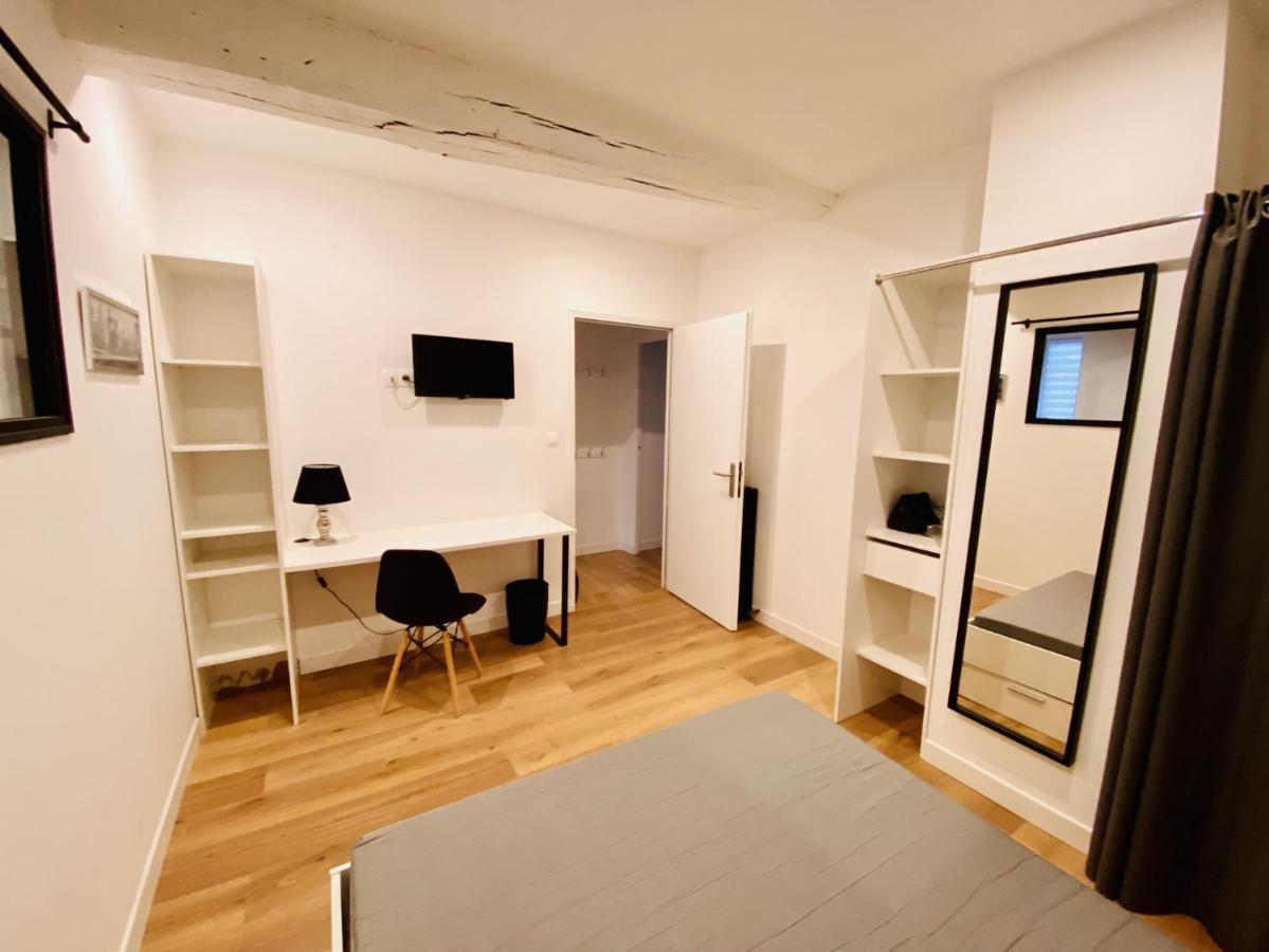 Appartement 97 M2 Proche Puy Du Fou Сан-Лоран-сюр-Севр Екстериор снимка