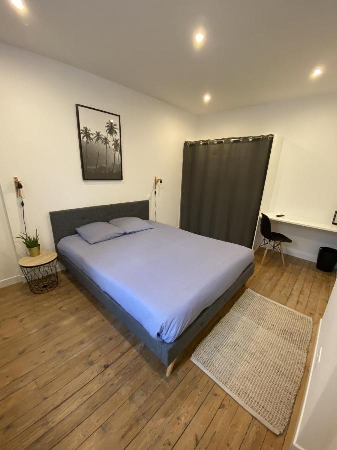 Appartement 97 M2 Proche Puy Du Fou Сан-Лоран-сюр-Севр Екстериор снимка